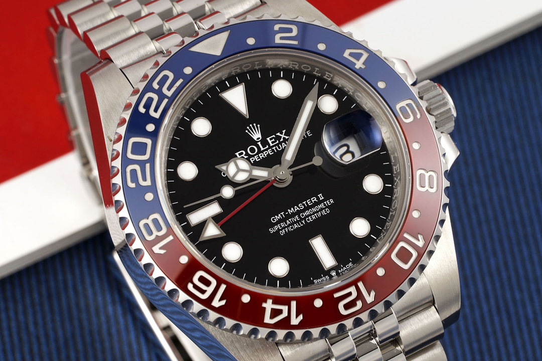 Rolex GMT-MASTER II 126710BLRO 40mm